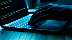 Kyberzločinci používají k nalákání obětí aplikace od Microsoftu a Adobe